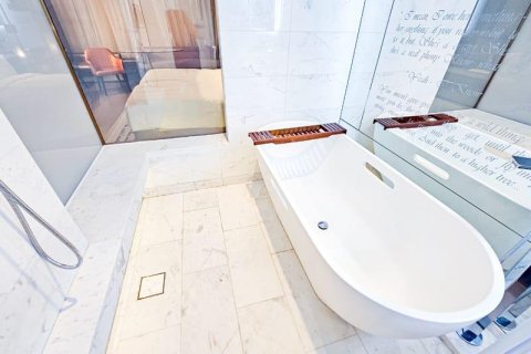 Hotel en DAMAC Towers by Paramount, Business Bay, Dubai, 1 habitación, 44.79 m², № 38013 - foto 3