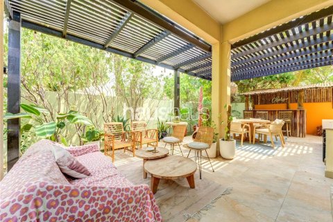 Villa à The Lakes, Dubai, 3 chambres, 337 m², № 43756