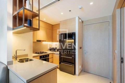 Снять в аренду квартиру в Vida Residences Dubai Mall, Даунтаун Дубай (Даунтаун Бурдж Дубай), Дубай: 2 спальни, 112.69м², № 128384 - фото 4