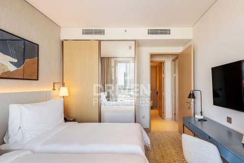 Снять в аренду квартиру в Vida Residences Dubai Mall, Даунтаун Дубай (Даунтаун Бурдж Дубай), Дубай: 2 спальни, 112.69м², № 128384 - фото 3