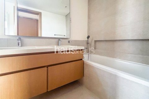 Villa in Al Furjan, Dubai 4 bedrooms, 377 sq.m. № 43802 - photo 11