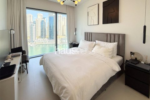 Apartment in Dubai Marina, Dubai 3 bedrooms, 154 sq.m. № 43571 - photo 3