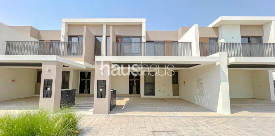 Таунхаус в Elan, Tilal Al Ghaf, Дубай, 3 спальни, 200м², № 43570