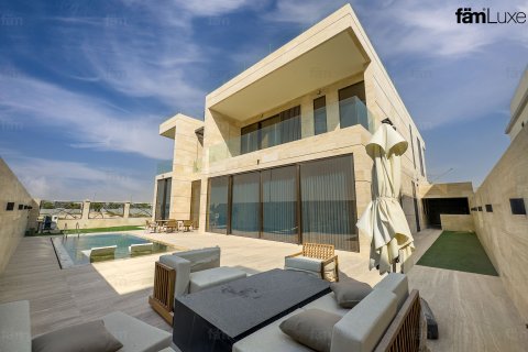 Villa à Dubai, 6 chambres, 778.1 m², № 60313