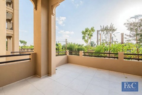 Apartment in Madinat Jumeirah Living, Umm Suqeim, Dubai 1 bedroom, 97 sq.m. № 103844 - photo 11