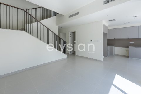 Townhouse in EMAAR South, Dubai South (Dubai World Central), Dubai 3 bedrooms, 177 sq.m. № 38129 - photo 9
