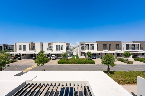 Townhouse in EMAAR South, Dubai South (Dubai World Central), Dubai 3 bedrooms, 177 sq.m. № 38129 - photo 10