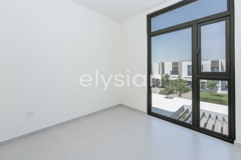 Townhouse in EMAAR South, Dubai South (Dubai World Central), Dubai 3 bedrooms, 177 sq.m. № 38129 - photo 2