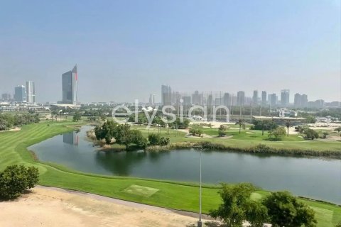 Apartment in Vida Residence, The Hills, Dubai 3 bedrooms, 192 sq.m. № 38128