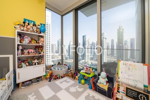 Apartment in Dubai Marina, Dubai 2 bedrooms, 164 sq.m. № 45579 - photo 15