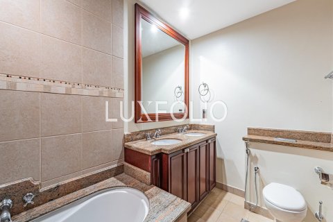 Apartment in Old Town, Dubai 3 bedrooms, 183 sq.m. № 45578 - photo 6