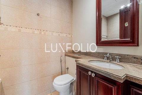 Apartment in Old Town, Dubai 3 bedrooms, 183 sq.m. № 45578 - photo 3
