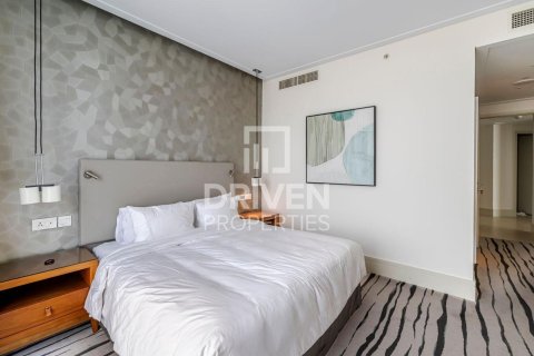 Apartamento en Vida Residence Downtown, Downtown Dubai (Downtown Burj Dubai), Dubai, 3 dormitorios, 187.11 m², № 136580 - foto 9