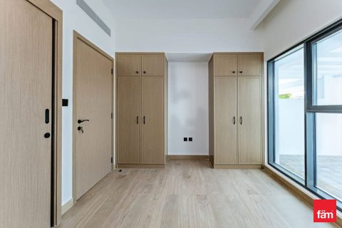 Maison de ville à Dubai, 4 chambres, 144 m², № 92080 - photo 8