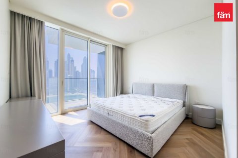 Снять в аренду квартиру в Dubai Harbour, Дубай: 3 спальни, 151.3м², № 134790 - фото 15