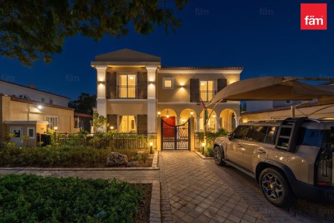 Villa en Dubai, 5 dormitorios, 793.3 m², № 134781 - foto 29