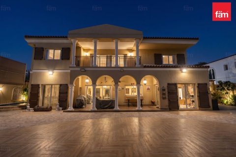 Villa en Dubai, 5 dormitorios, 793.3 m², № 134781 - foto 27