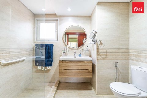 Villa en Dubai, 5 dormitorios, 793.3 m², № 134781 - foto 16