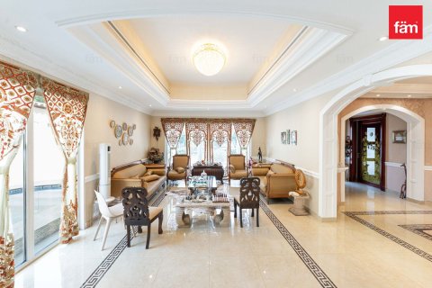 Villa en Dubai, 5 dormitorios, 793.3 m², № 134781 - foto 3
