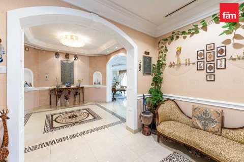Villa en Dubai, 5 dormitorios, 793.3 m², № 134781 - foto 6