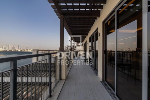 بانتهاوس في La Mer, جميرا, دبي 4 غرف نوم, 470.83 م² رقم 135921 - صورة 26