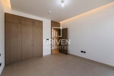 Снять в аренду виллу в Golf Place, Дубай Хилс Эстейт, Дубай: 5 спален, 705.04м², № 128892 - фото 10