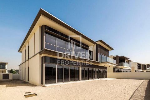 Снять в аренду виллу в Golf Place, Дубай Хилс Эстейт, Дубай: 5 спален, 705.04м², № 128892 - фото 29