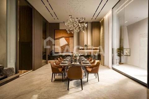Villa in Sector E, Emirates Hills, Dubai 6 bedrooms, 1394 sq.m. № 111563 - photo 12