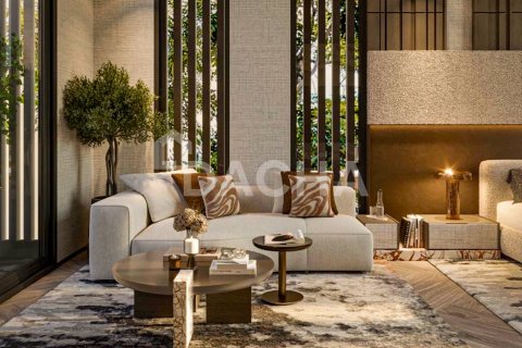 Villa in Sector E, Emirates Hills, Dubai 6 bedrooms, 1394 sq.m. № 111563 - photo 8