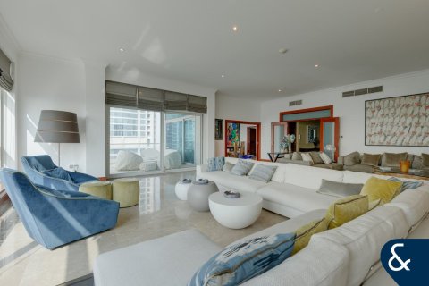 Ático en Dubai Marina, Dubai, 5 dormitorios, 530 m², № 91391 - foto 2