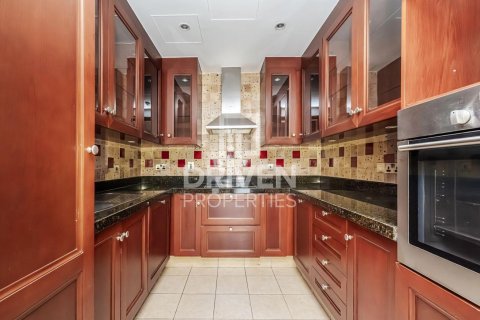 Appartement à Downtown Dubai (Downtown Burj Dubai), Dubai, 1 chambre, 76.74 m², № 129349 - photo 6
