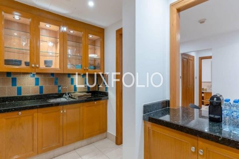 Apartment in Old Town, Dubai 2 bedrooms, 123 sq.m. № 45276 - photo 3