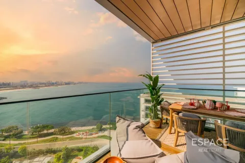 Apartment in Bluewaters, Dubai 3 bedrooms, 190 sq.m. № 61576