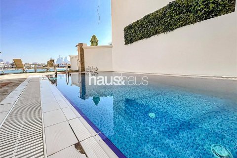 Villa in Garden Homes, Palm Jumeirah, Dubai 4 bedrooms, 465 sq.m. № 45056 - photo 10