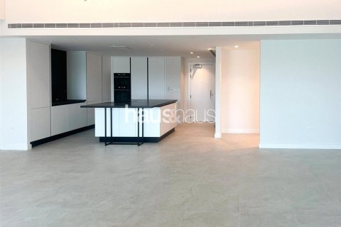 Villa in Marina Residences, Palm Jumeirah, Dubai 2 bedrooms, 380 sq.m. № 44463