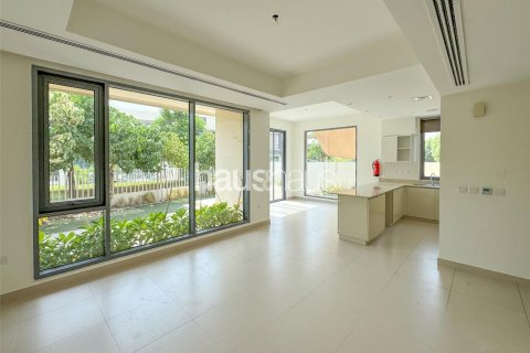 Снять в аренду виллу в Maple at Dubai Hills Estate, Дубай Хилс Эстейт, Дубай: 5 спален, 310м², № 44465 - фото 4