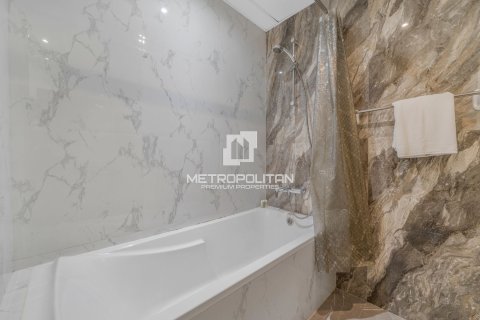 Apartment in Business Bay, Dubai 2 bedrooms, 125 sq.m. № 73340 - photo 24