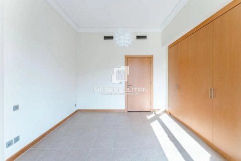 Apartamento en Shoreline Apartments, Palm Jumeirah, Dubai, 2 dormitorios, 147 m², № 73348 - foto 4