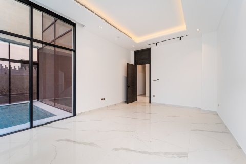 Villa in Wadi Al Safa 3, Dubai 5 bedrooms, 1012 sq.m. № 97119 - photo 11