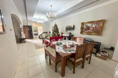 Appartement à District 11, Jumeirah Village Circle, Dubai, 3 chambres, 250 m², № 112663 - photo 6