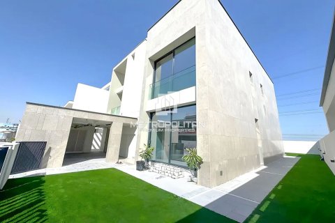 Villa à Mohammed Bin Rashid City, Dubai, 4 chambres, 615 m², № 73216 - photo 2