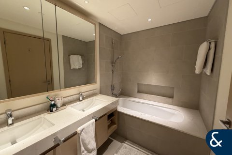 Apartment in CREEK RISE in Dubai Creek Harbour (The Lagoons), Dubai 3 bedrooms, 134 sq.m. № 79309 - photo 13