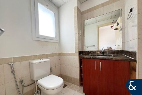 Villa in The Springs, Dubai 2 bedrooms, 157 sq.m. № 74493 - photo 13
