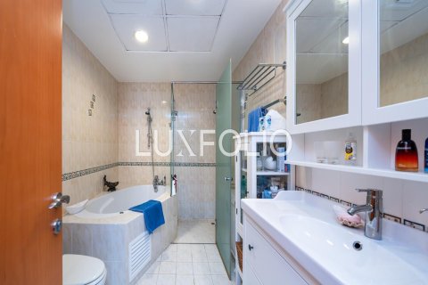 Appartement à The Waves, Dubai Marina, Dubai, 3 chambres, 171 m², № 45951 - photo 25