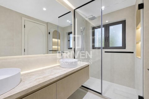Apartamento en Downtown Dubai (Downtown Burj Dubai), Dubai, 2 dormitorios, 147.07 m², № 135649 - foto 2