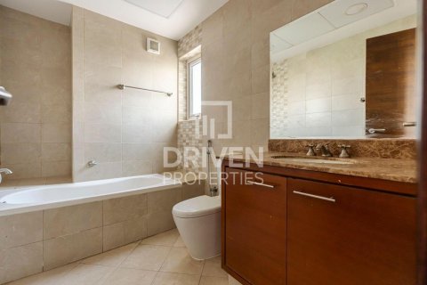 Appartement à Dubai Festival City, Dubai, 3 chambres, 241.64 m², № 128702 - photo 12