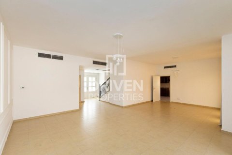 Villa à Umm Suqeim, Dubai, 5 chambres, 3716.12 m², № 128701 - photo 8