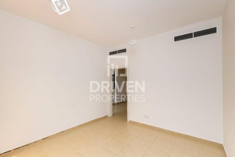 Villa à Umm Suqeim, Dubai, 5 chambres, 3716.12 m², № 128701 - photo 9