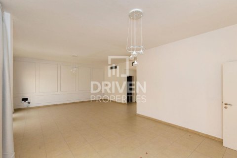 Villa à Umm Suqeim, Dubai, 5 chambres, 3716.12 m², № 128701 - photo 7