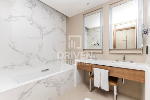 Снять в аренду квартиру в The Address Residences Dubai Opera, Даунтаун Дубай (Даунтаун Бурдж Дубай), Дубай: 2 спальни, 111.48м², № 128700 - фото 15